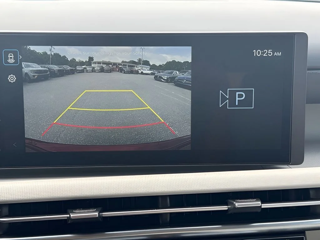 Used 2026 Red Hyundai SEL image 10