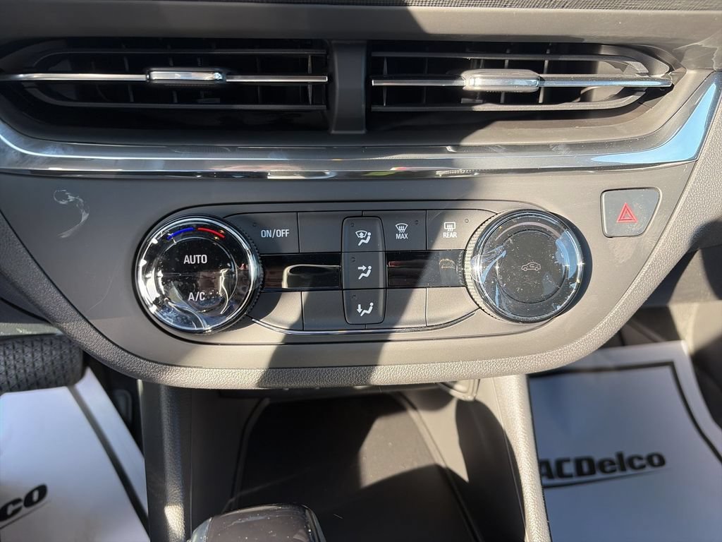 New 2026 Ebony Twilight Metallic Buick Preferred image 24