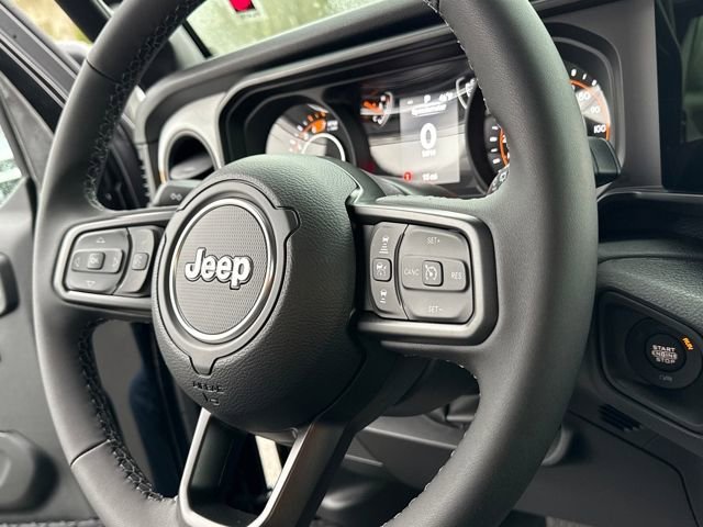New 2026 Black Clearcoat Jeep Sport S image 21