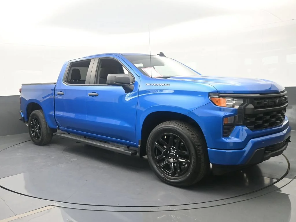 Used 2024 Glacier Blue Metallic Chevrolet Custom image 7