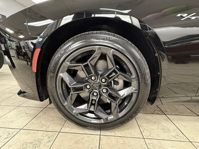 New 2026 Diamond Black Crystal Pearlcoat Dodge R/T image 3