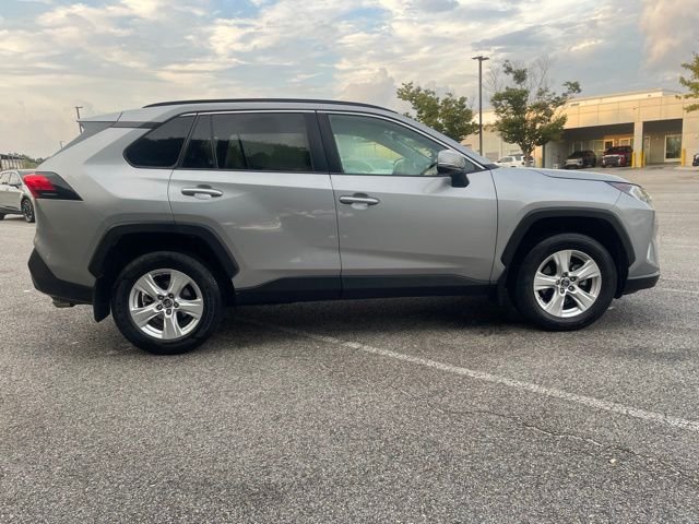 Used 2019 Silver Toyota XLE image 10