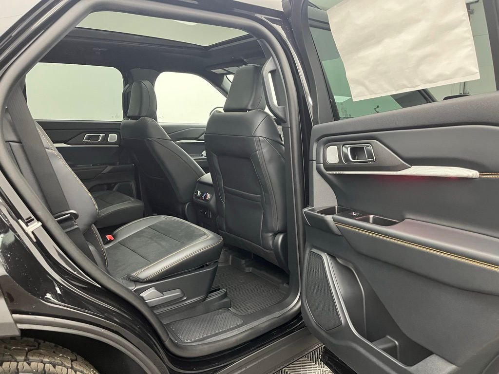 New 2026 Black Ford Tremor image 30