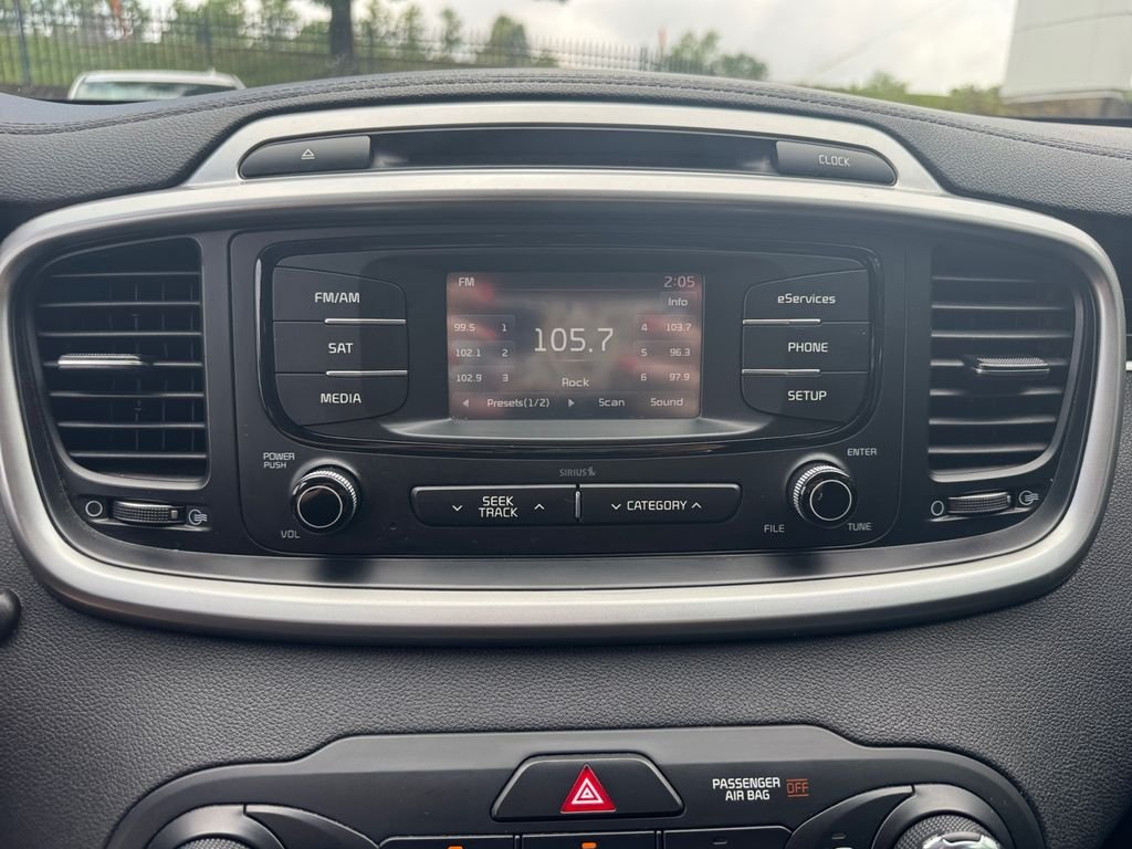 Used 2016 Blue Kia LX image 9