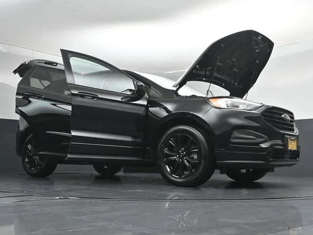 2024 Ford Edge SE - Photo 52