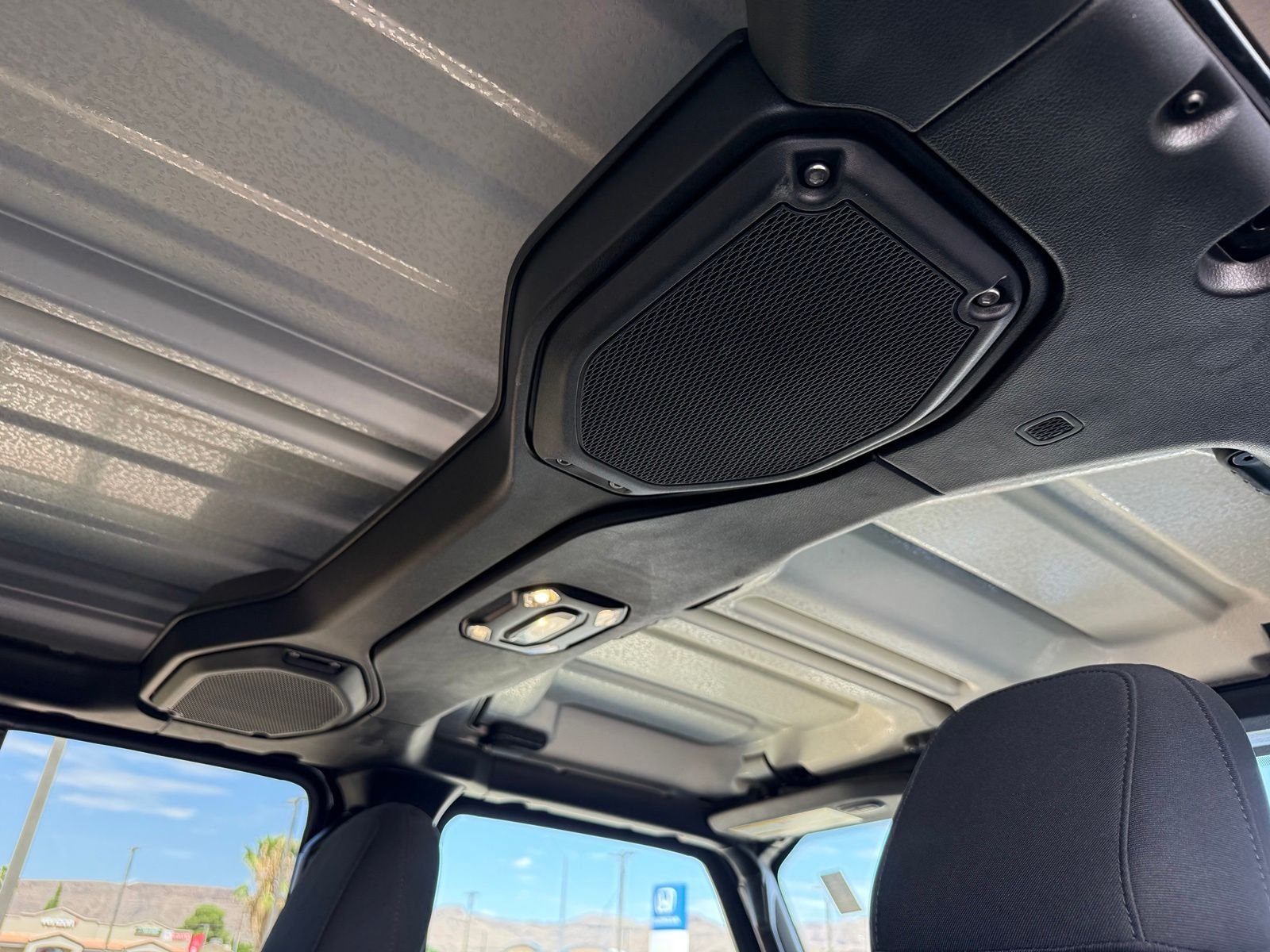 2023 Jeep Gladiator Mojave - Photo 40