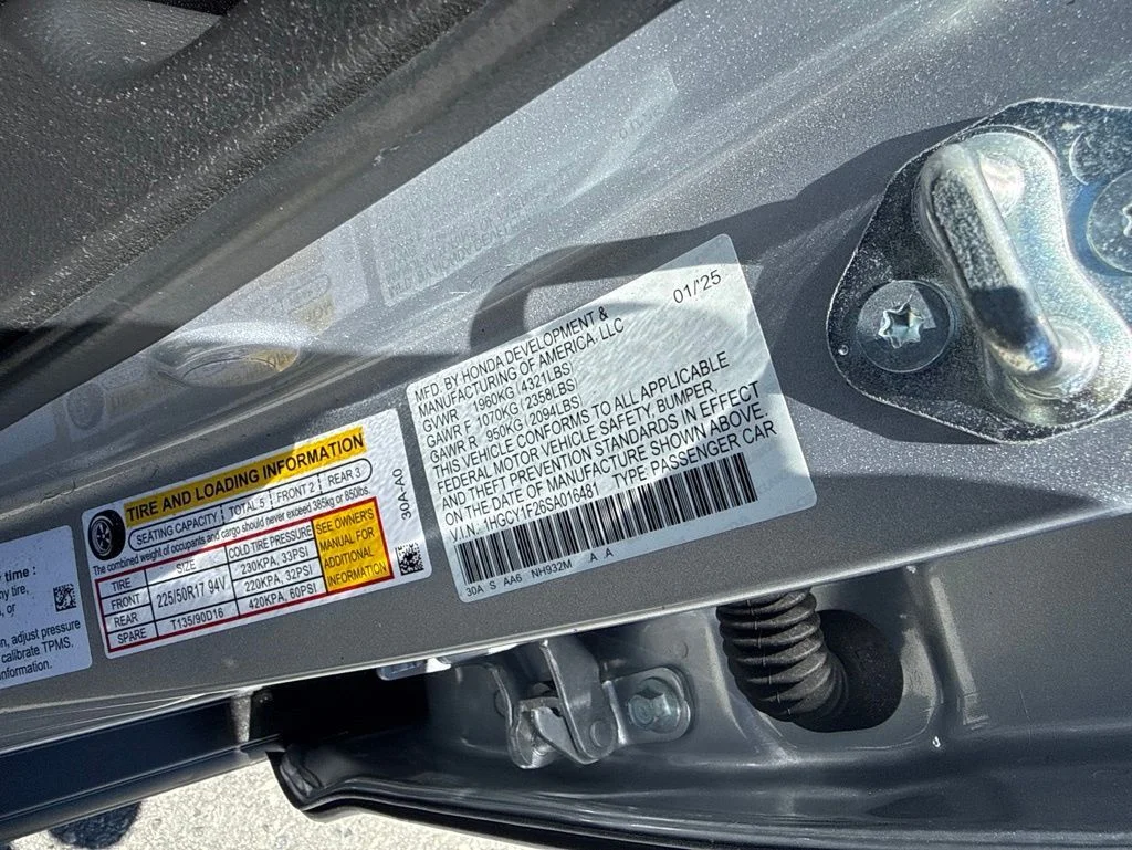 Used 2025 Silver Honda LX image 30