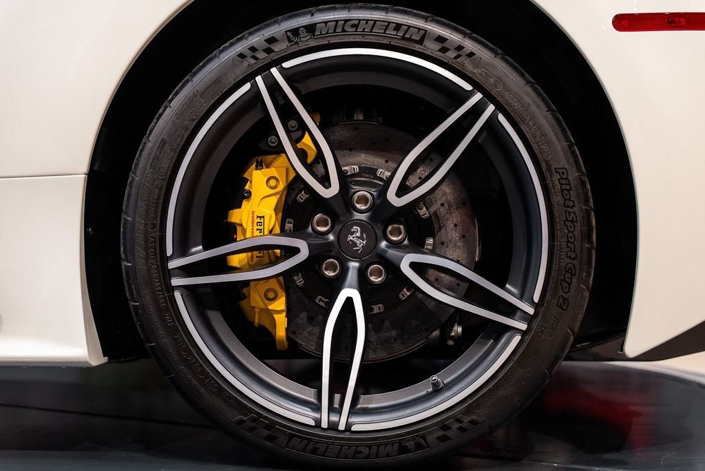 Certified Used 2015 Bianco Avus Ferrari Speciale Aperta image 14