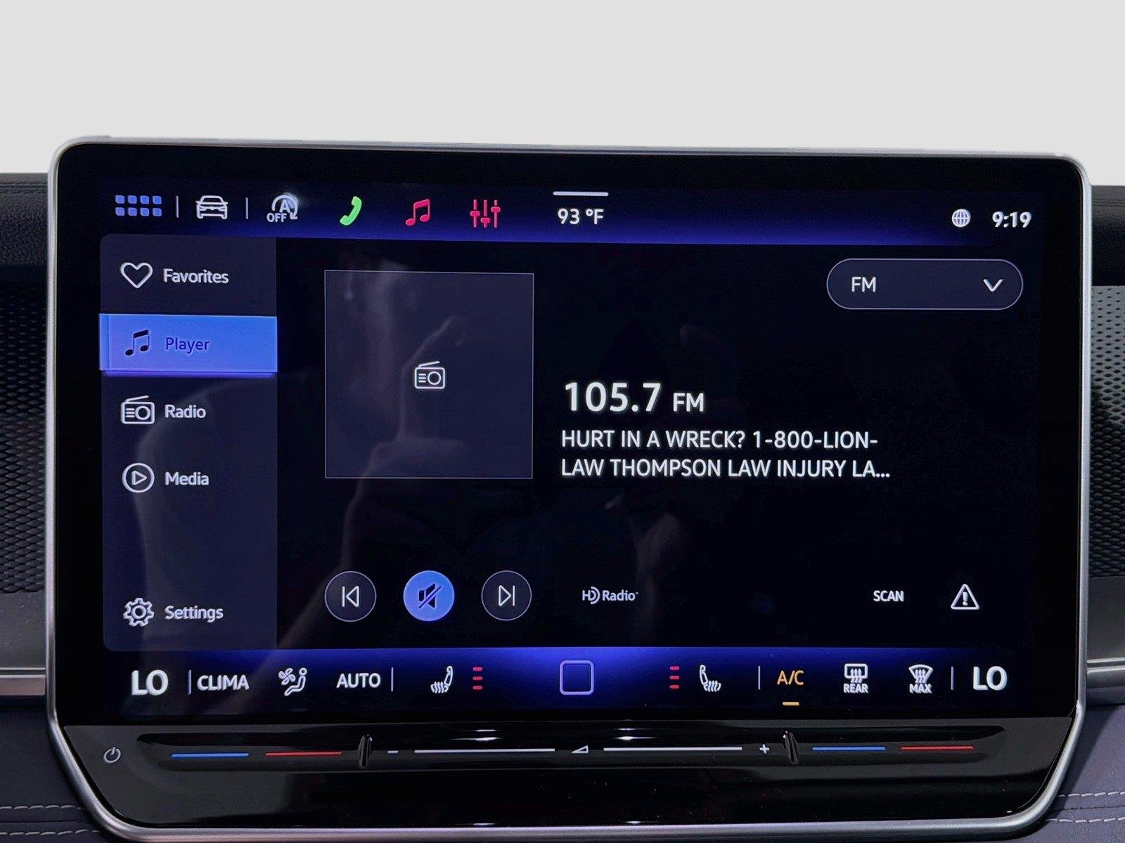 New 2026 Deep Black Pearl Volkswagen SE image 13