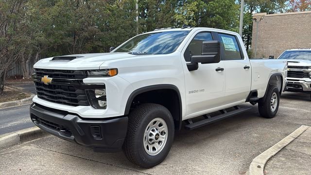 New 2026 Summit White Chevrolet WT image 2
