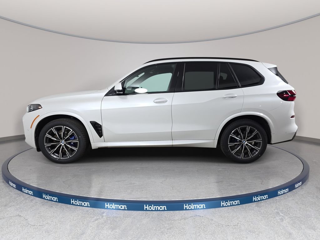 New 2026 Mineral White Metallic BMW xDrive40i image 8