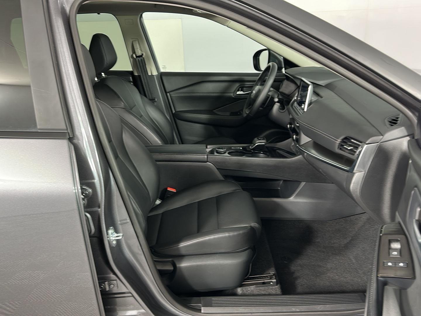 Certified Used 2026 Gun Metallic Nissan SV image 33