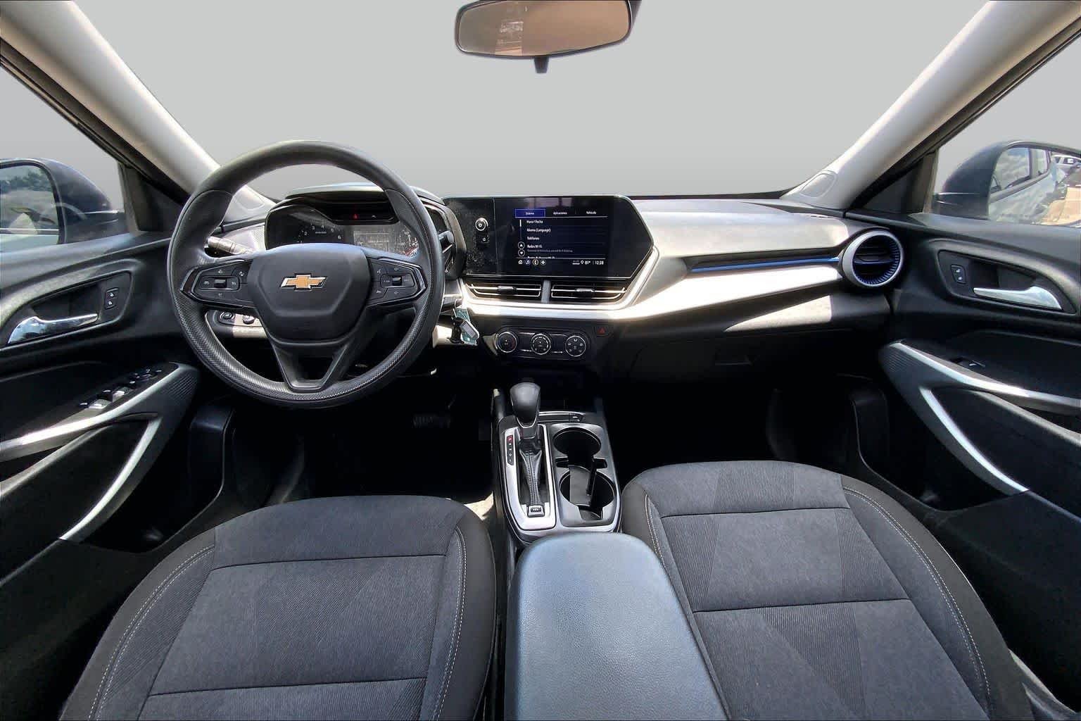 Used 2025 Cypress Gray Chevrolet LS image 15