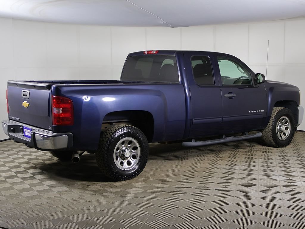 Used 2012 Blue Chevrolet LT image 4