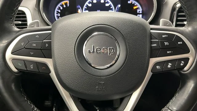 Used 2020 Billet Silver Metallic Jeep Summit image 16