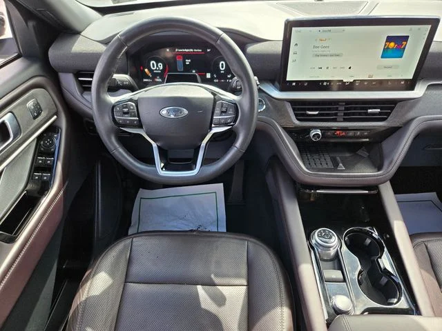 Used 2025 White Ford Platinum image 14