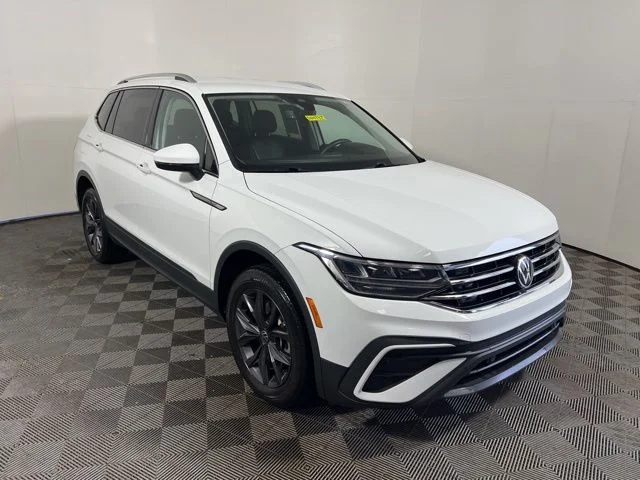 2022 Volkswagen Tiguan 2.0T SE 4Motion's photo