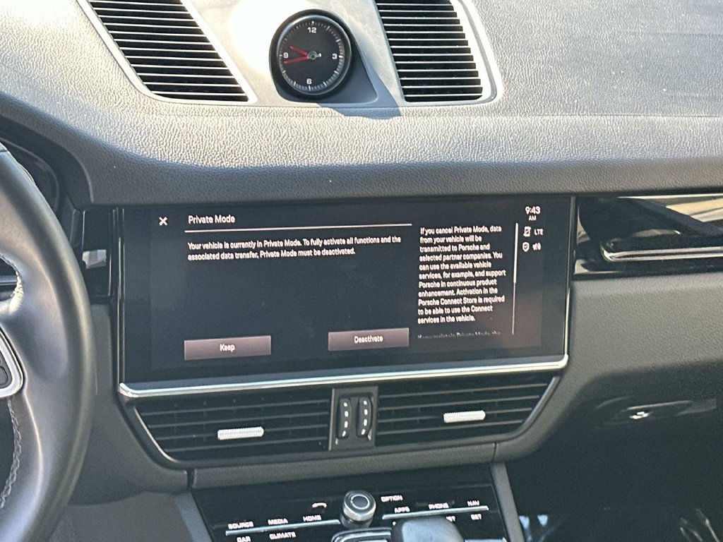 2023 Porsche Cayenne Base - Photo 21