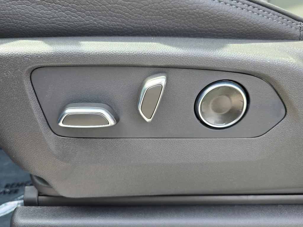 New 2026 DOWNPOUR METALLIC GMC Denali image 17
