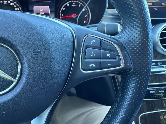 Used 2018 Silver Mercedes-Benz C 300 image 24