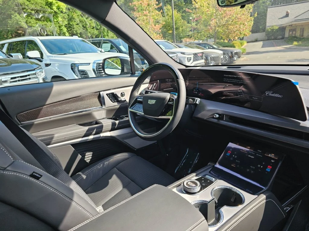 New 2027 Argent Silver Metallic Cadillac Sport image 9