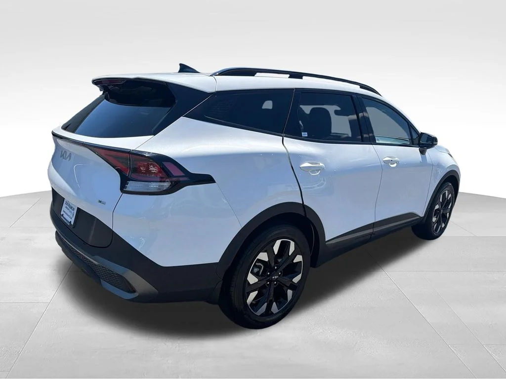 Used 2024 White Kia X-Line image 6