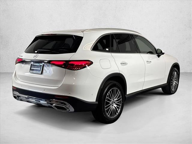 New 2026 Polar White Mercedes-Benz GLC 300 image 35