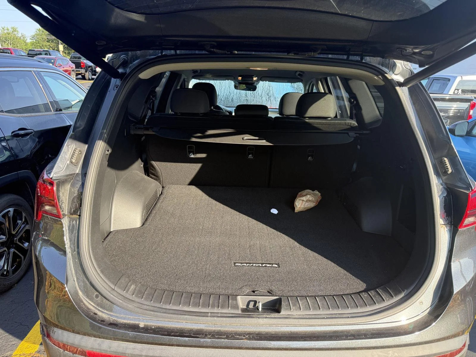 Used 2023  Hyundai SEL image 4