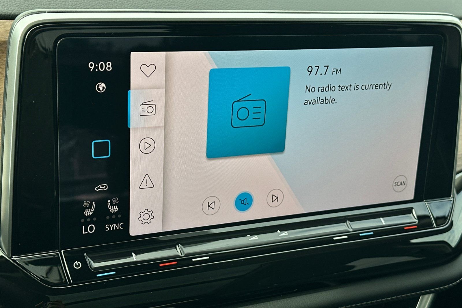 New 2026 Pure Gray Volkswagen SE w/Technology image 19