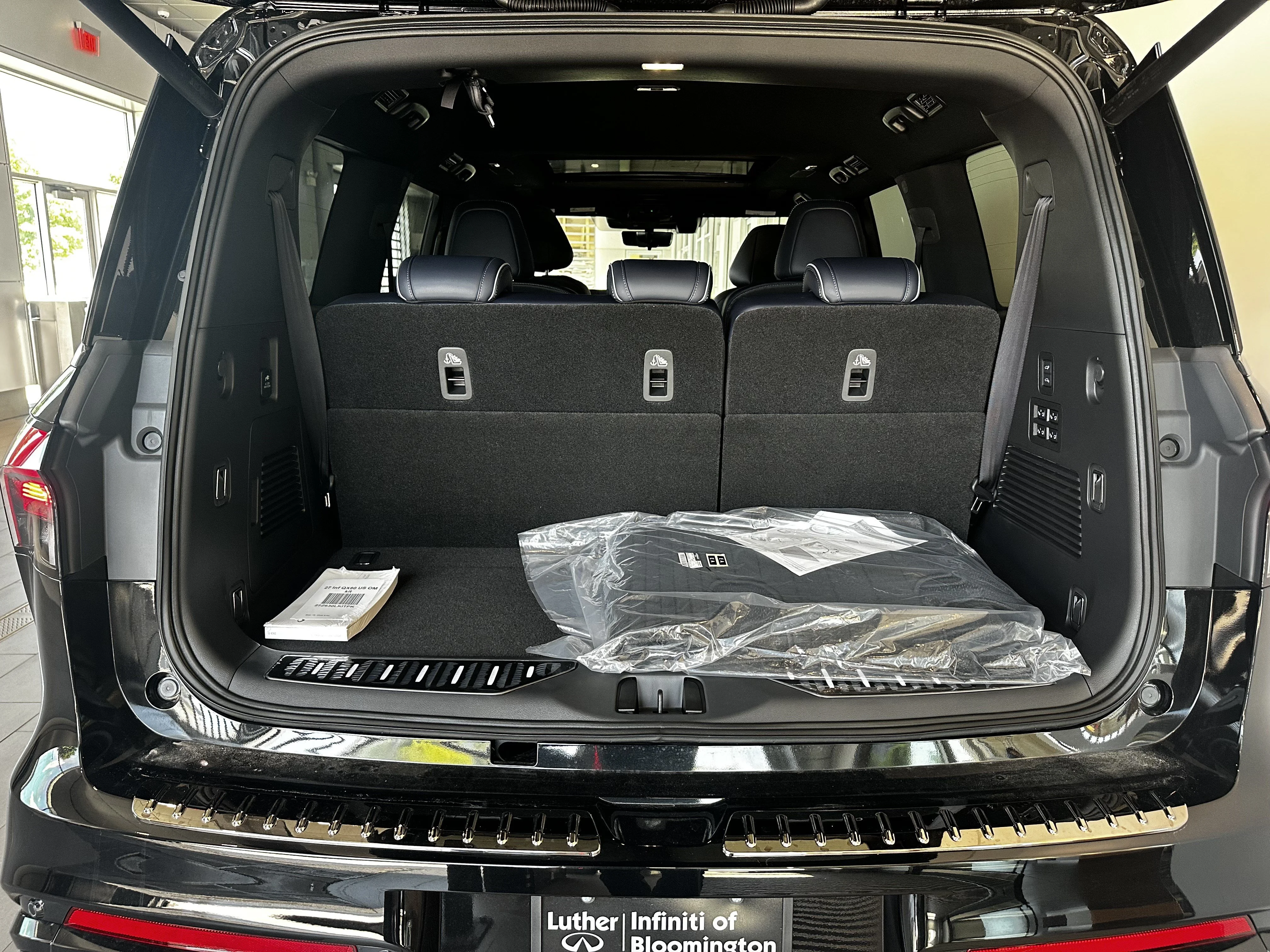 New 2027 MINERAL BLACK INFINITI Sport 4WD image 9