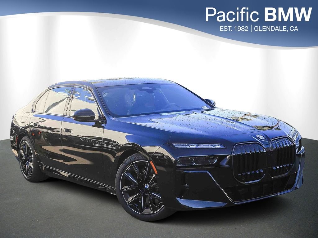2026 BMW 7 Series 750e xDrive Sedan's photo