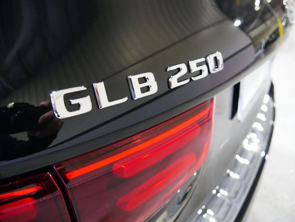 New 2026 Night Black Mercedes-Benz GLB 250 image 43