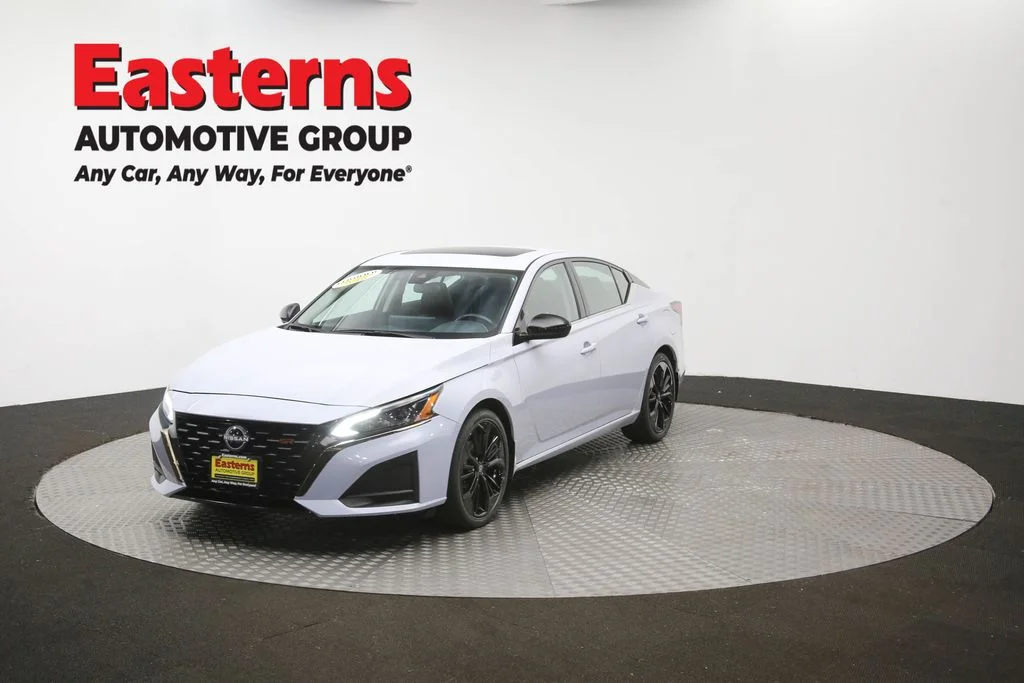 Used 2023 Gray Nissan 2.5 SR image 56