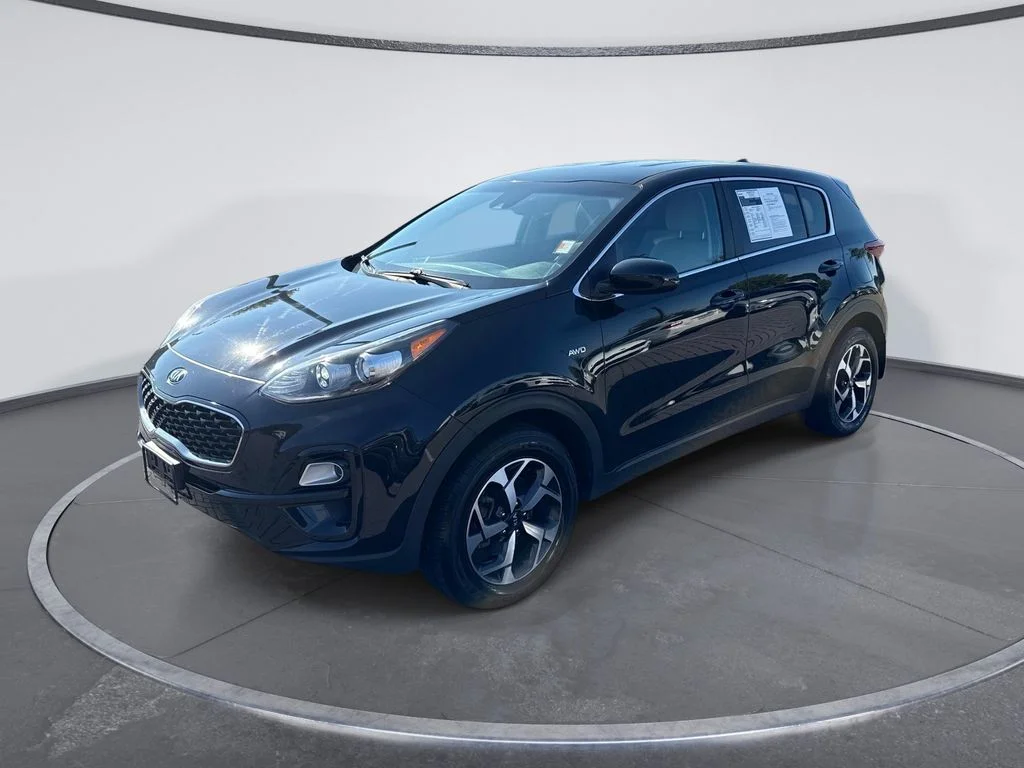 Used 2020 Red Kia LX image 3
