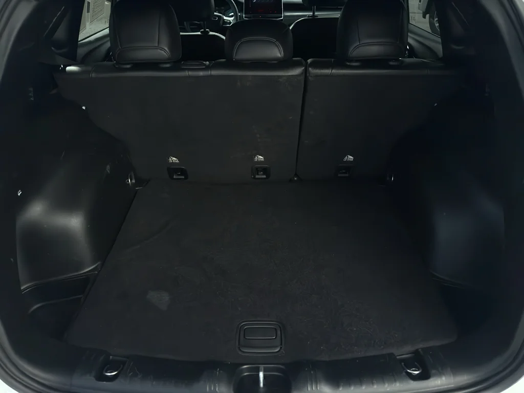 Used 2023 Bright White Clearcoat Jeep Altitude image 14