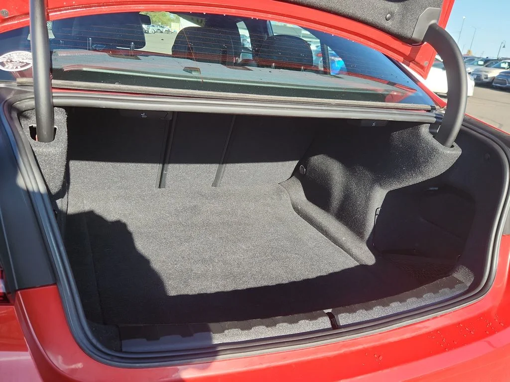Used 2019 Red BMW 330i xDrive image 12
