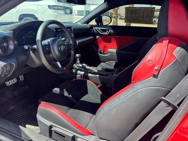 2024 Toyota GR86 Trueno Edition - Photo 8