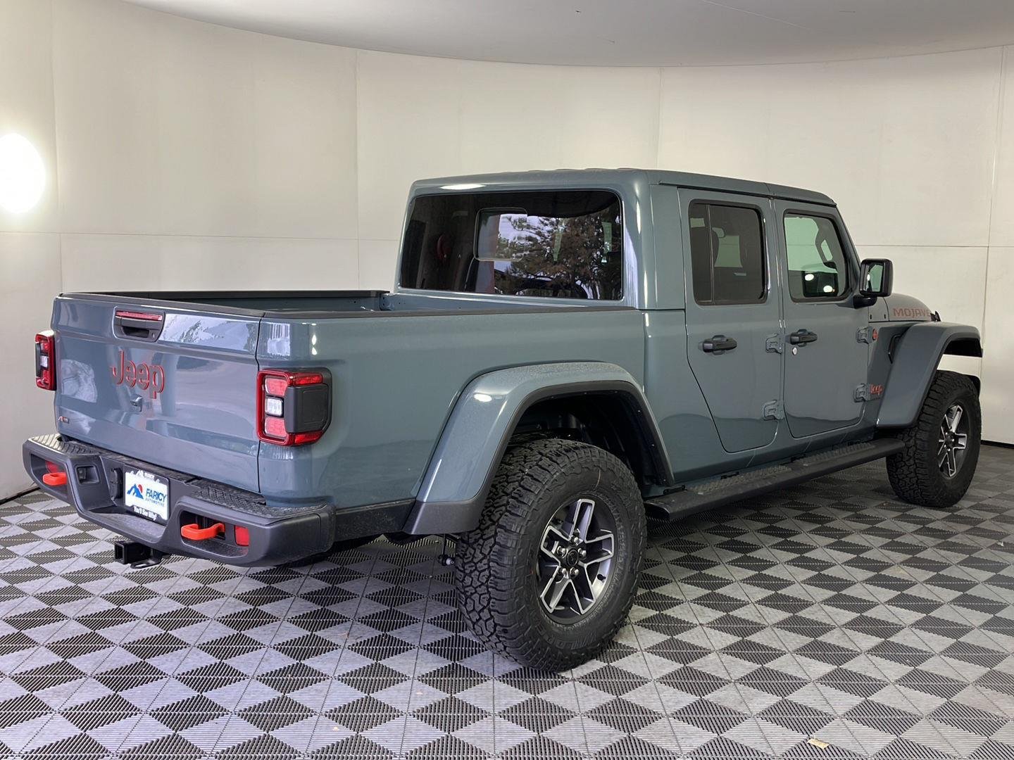 New 2026 Anvil Clear-Coat Exterior Paint Jeep Mojave image 4