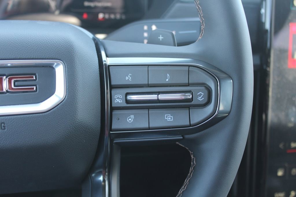 2026 GMC Acadia AT4 - Photo 18