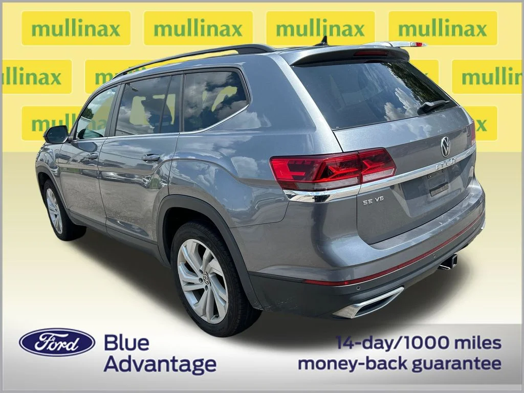 Used 2022 Gray Volkswagen 3.6L V6 SE w/Technology image 3