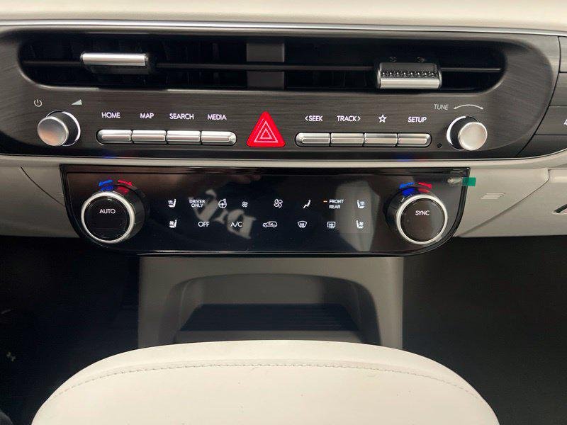 New 2027 Red Hyundai SEL Premium image 30
