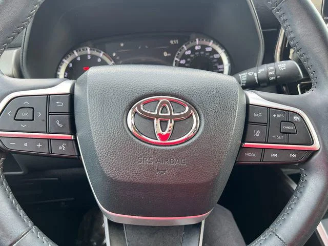 2025 Toyota Highlander LE - Photo 59