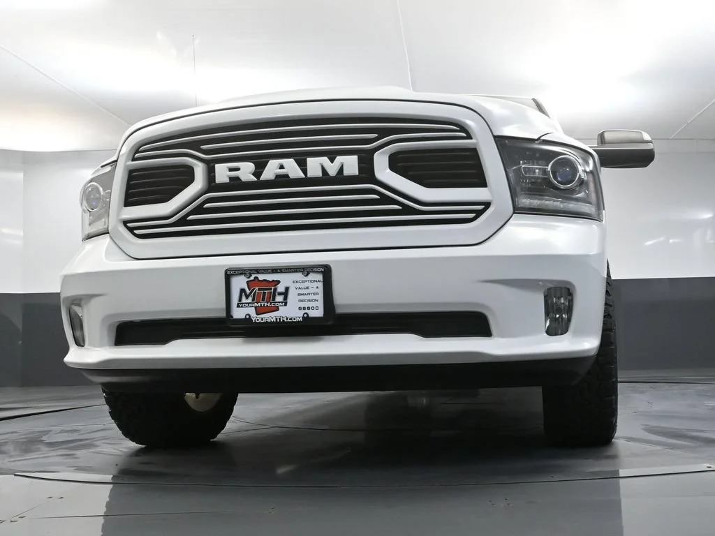 Used 2018 White Ram Sport image 42