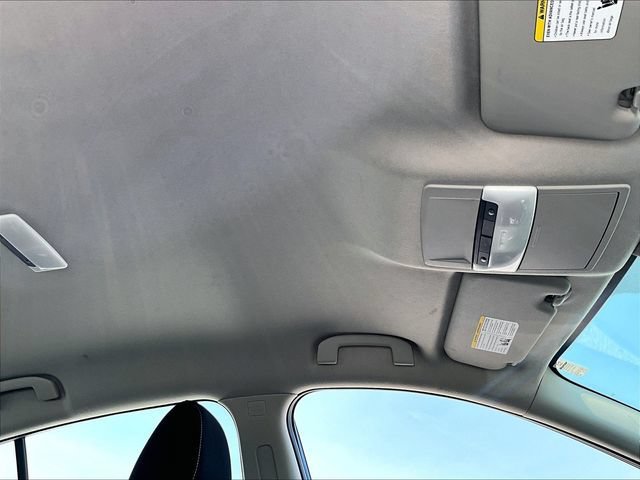 Used 2021 Electric Blue Met Nissan SV image 21