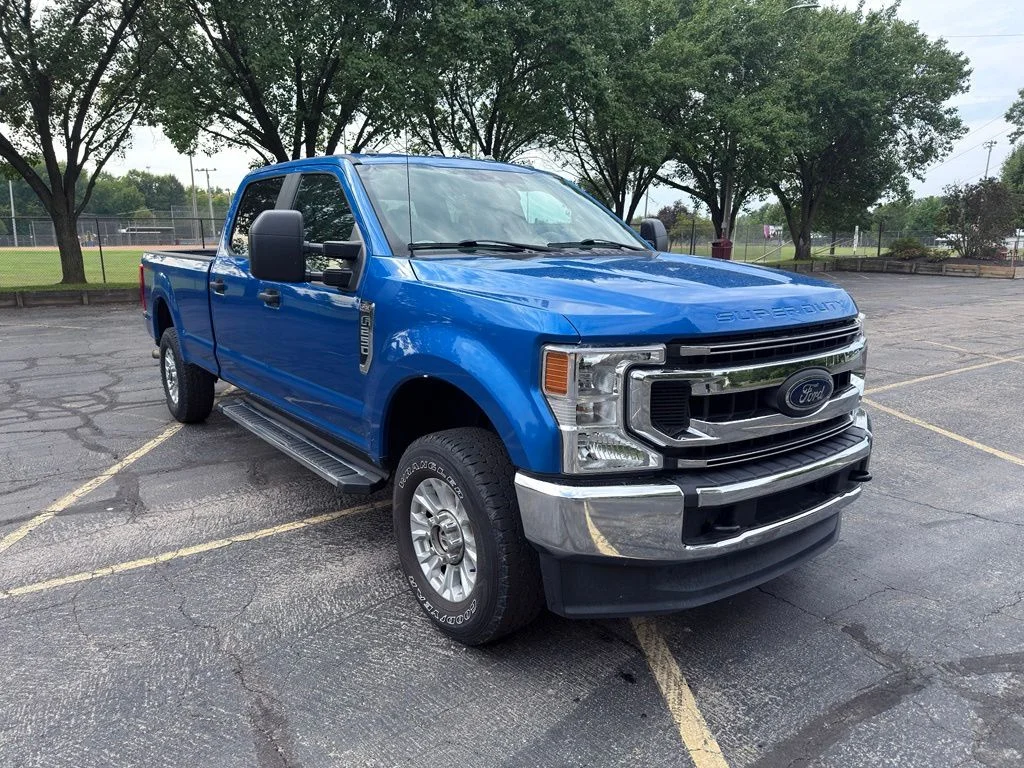 Used 2021 Blue Ford XL image 5
