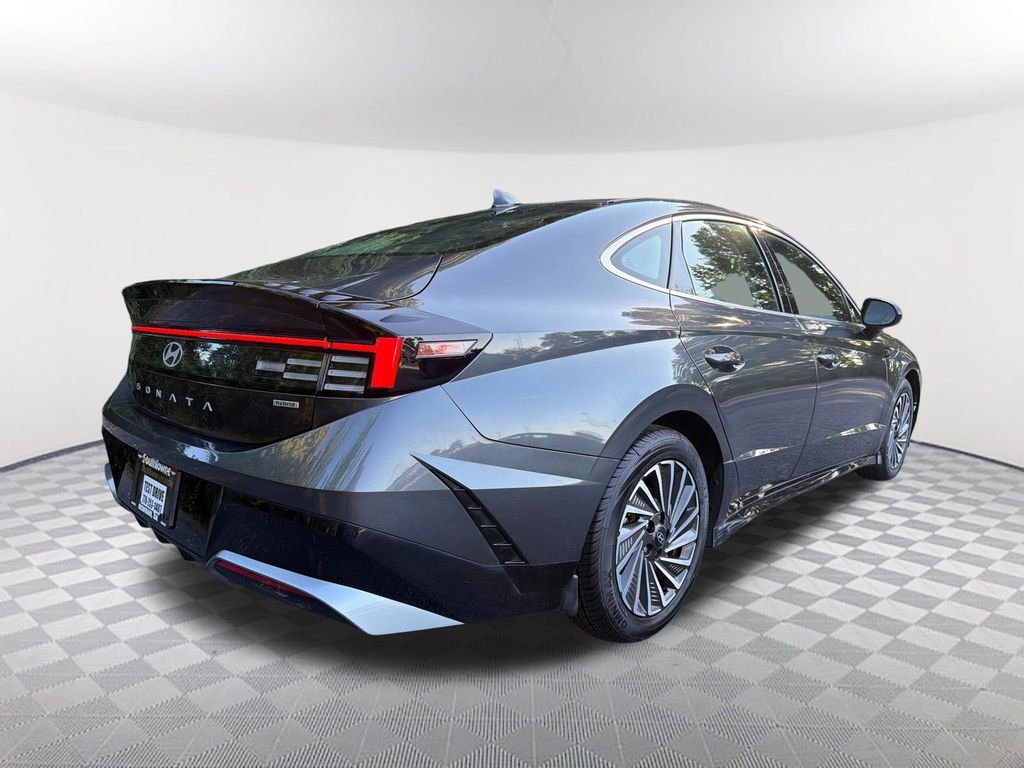 2024 Hyundai Sonata Hybrid SEL - Photo 5