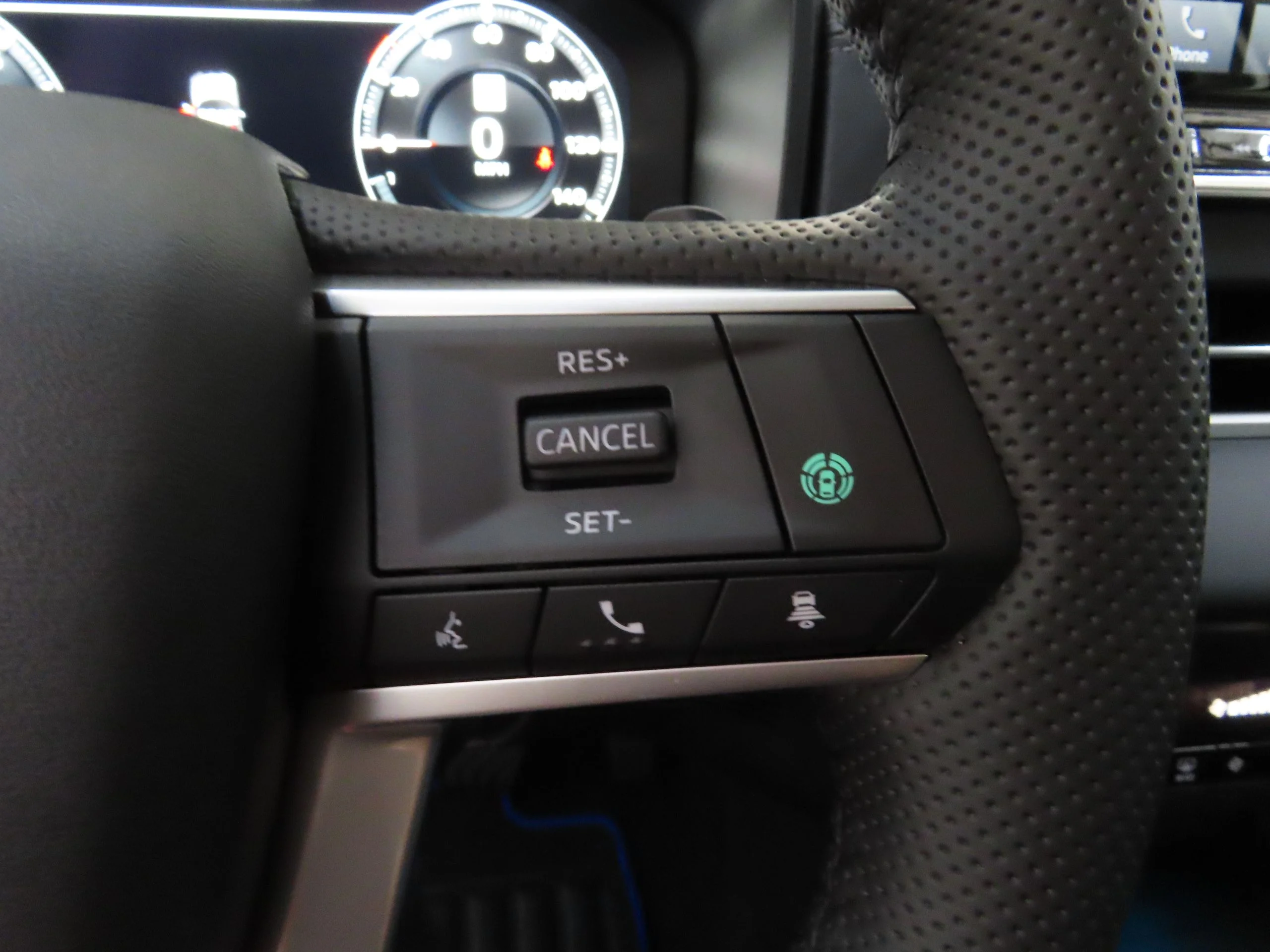 2025 Mitsubishi Outlander Plug-in Hybrid SE - Photo 12