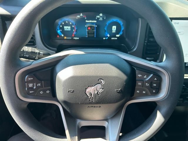 Used 2025 Red Ford Base image 23