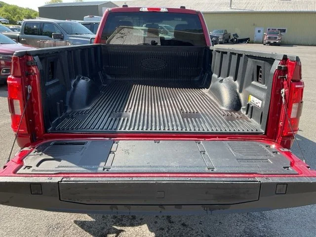 Used 2022 Red Ford XLT image 45