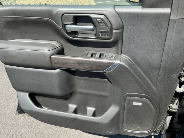 Used 2021 Black Chevrolet LTZ image 31
